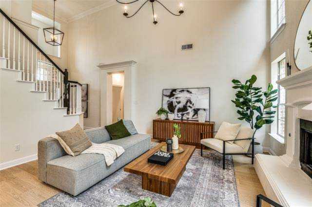 8923 White Pine Lane Dallas, TX 75238