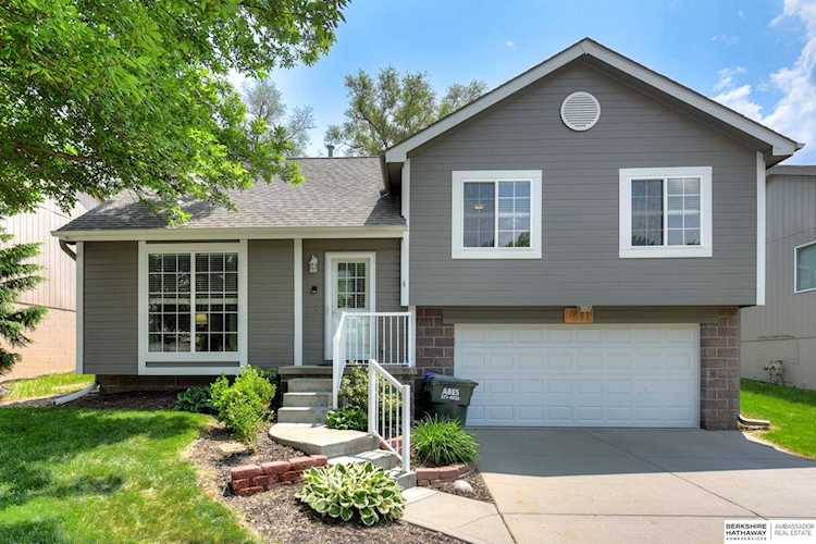 7411 Wyoming St Omaha, NE 68122