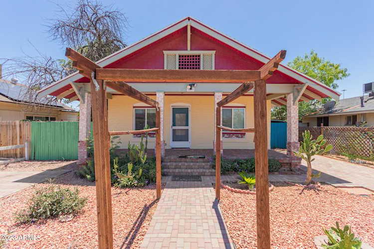 2209 W Adams Street Phoenix, AZ 85009
