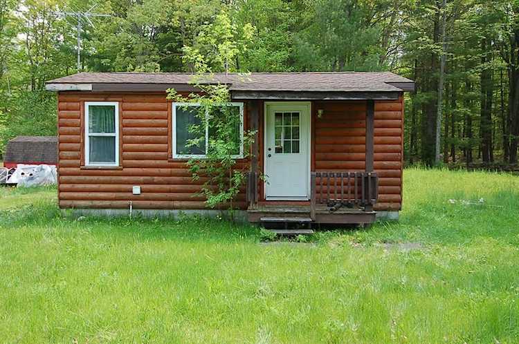 11099 Aqua Rd Lake Twp, MI 48629