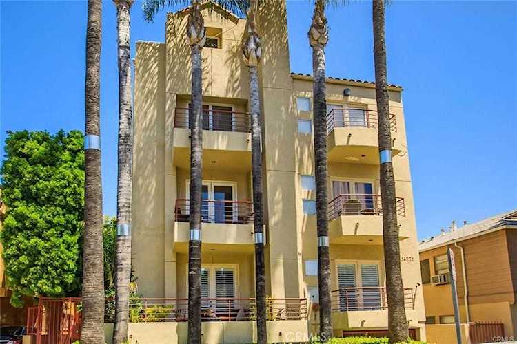 14271 Dickens St #102 Sherman Oaks, CA 91423