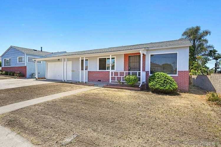 1814 Beta St National City, CA 91950