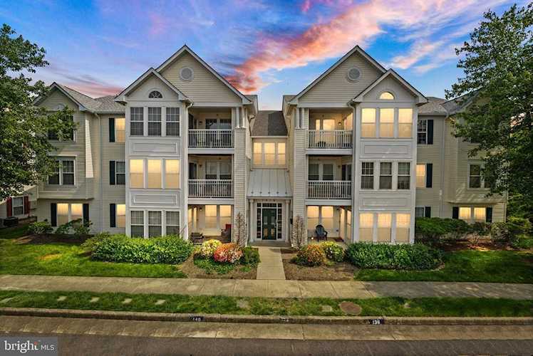 7512K Snowpea Ct #142 Alexandria, VA 22306
