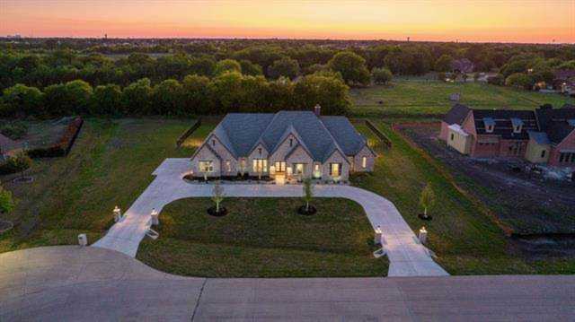 800 Kenwood Trail Lucas, TX 75002