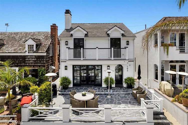 193 Rivo Alto Canal Long Beach, CA 90803 | MLS PW23060367 Photo 1
