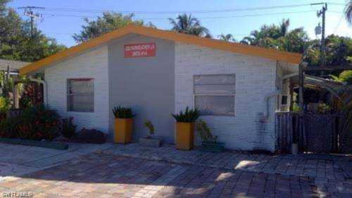 230 Fairweather Ln in FL, Fort Myers Beach Photo 1