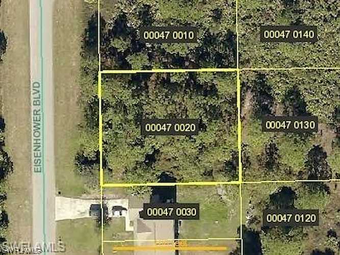 817-819 Eisenhower Blvd in FL, Lehigh Acres Photo 1