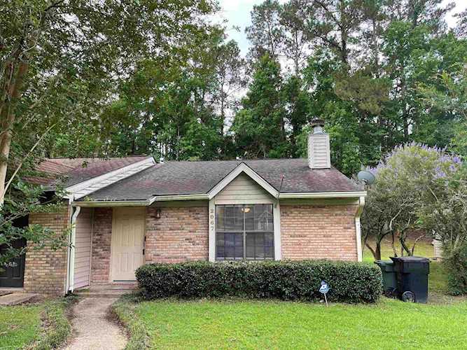 2067 Victory Garden Ln Tallahassee, FL 32301 in Park Brook Crossings Phase 7 Photo 1
