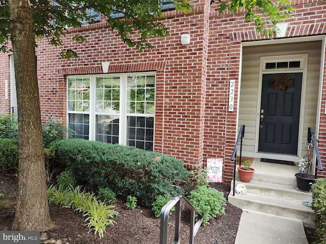 2230 Merseyside Dr Woodbridge, VA 22191