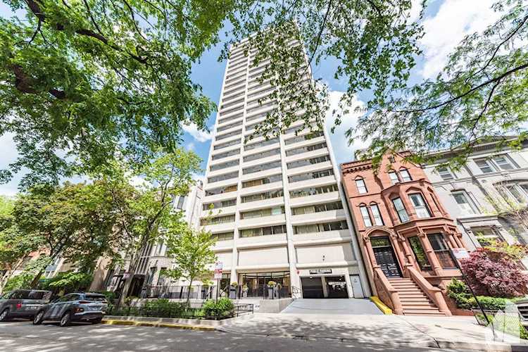 1415 N Dearborn St #21C, Chicago, IL, 60610 - $282,000 Photo 1