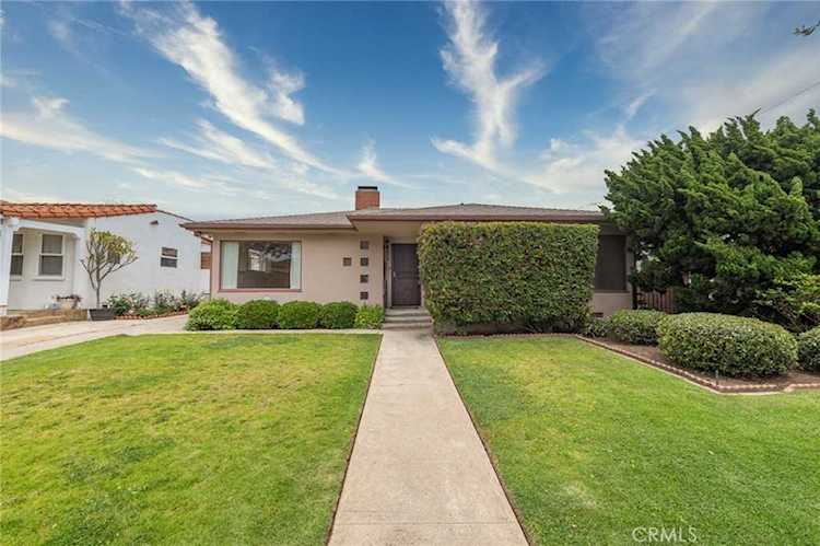 2269 22nd St Santa Monica, CA 90405 | MLS SB23093746 Photo 1