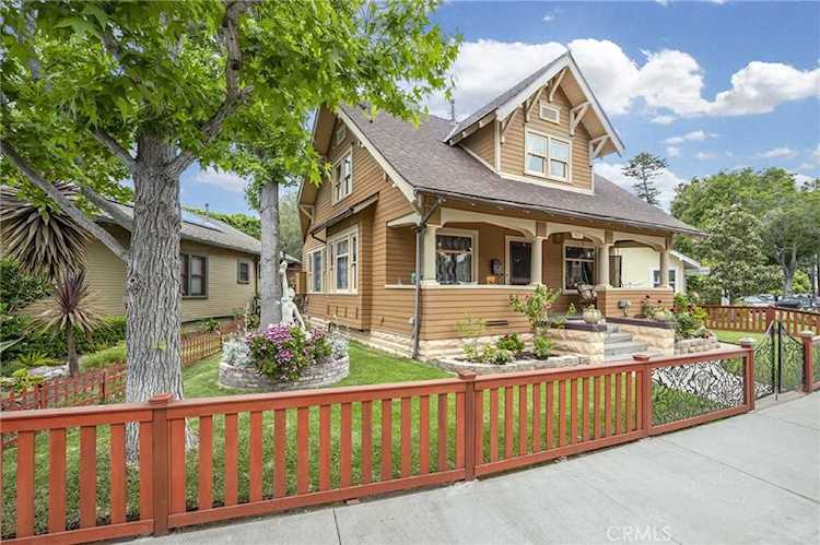 303 W Carroll Park Long Beach, CA 90814