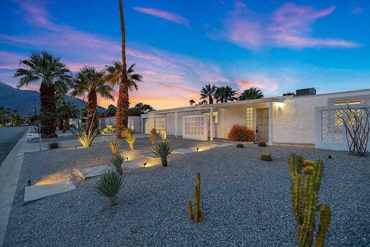 724 E Spencer Dr Palm Springs, CA 92262
