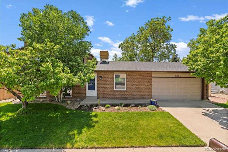 8854 W 75th Way Club Crest Move-in ready, meticulously kept home in the sought after Club Crest neighborhood. Beautifully... Arvada Jefferson CO 80005 5118056 home for sale $580,000 5118056 Photo 1