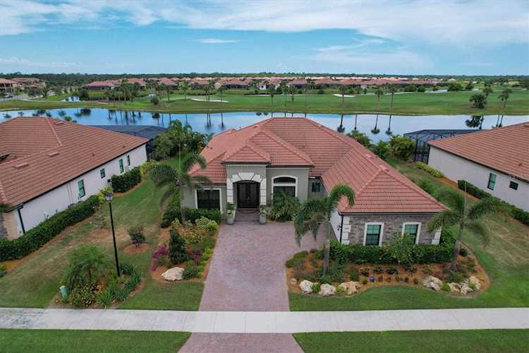 10840 Whisk Fern Dr Venice, FL 34293