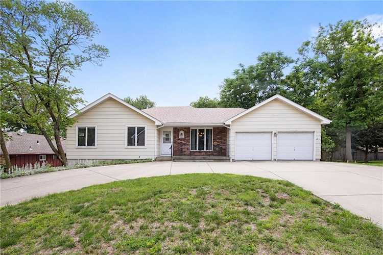 14221 W 67th St Shawnee, KS 66216 | MLS 2432454 Photo 1