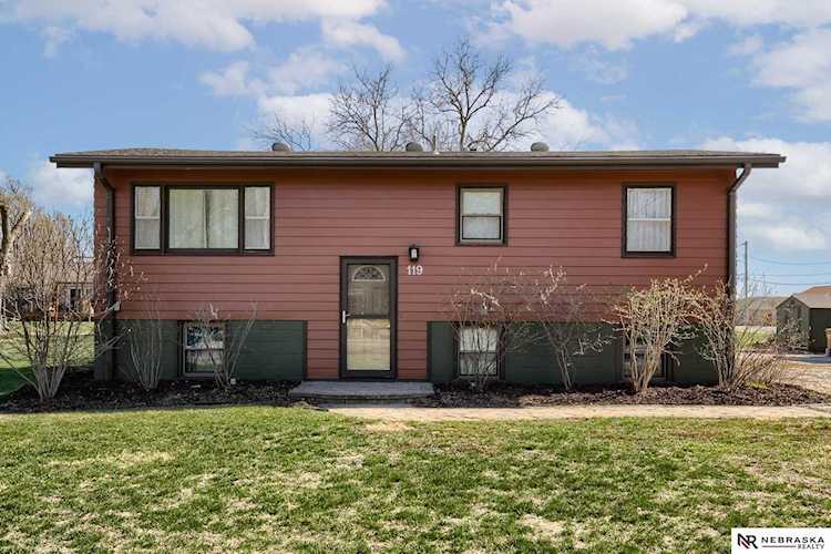 119 E 1ST St Greenwood, NE 68366