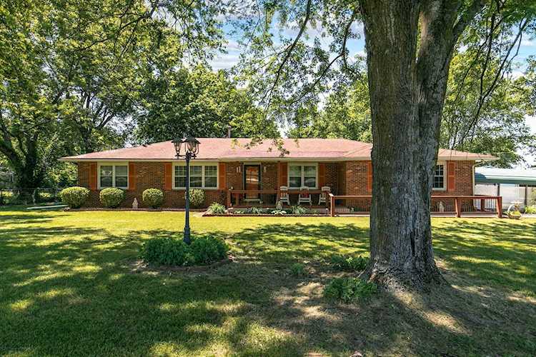 2369 N Farm Road 101 Springfield, MO 65802