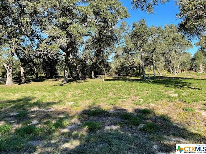 Lots 2 & 3, Block 1, Coleto Dr Victoria, TX 77905