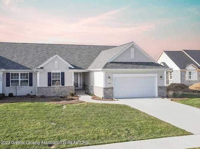 1200 Wineleaf Ln Dewitt, MI 48820