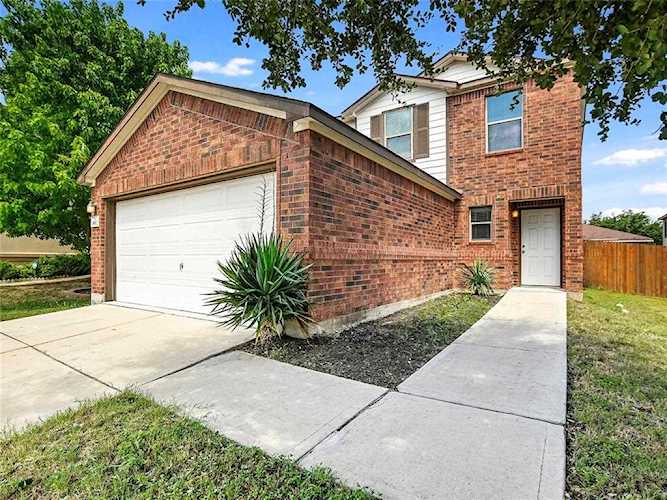 8912 Norwich Castle Austin, TX 78747