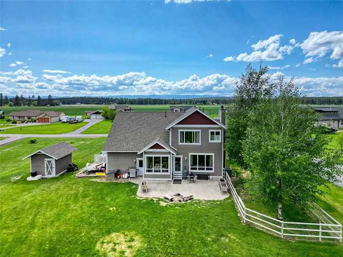 89 Great Bear Ln Columbia Falls, MT 59912