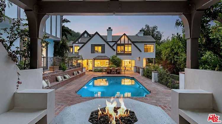 9541 Heather Rd Beverly Hills, CA 90210 | MLS 23274421 Photo 1
