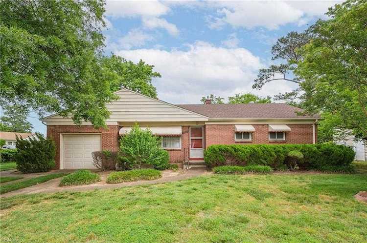 2200 Helsley Ave Norfolk VA 23518 | MLS# 10488513 - WilliamLayton.com Photo 1