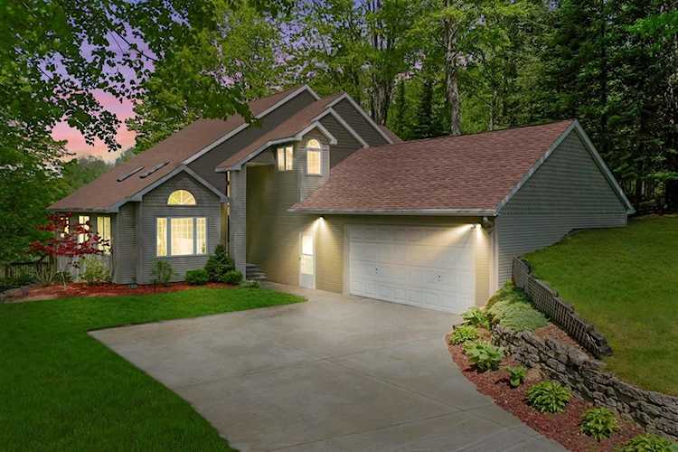 125 Birchwood Lane Cherry Grove Twp, MI 49601