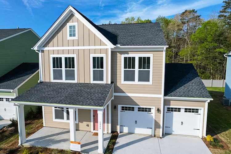 Home For Sale in Homecoming Ravenel Dorchester. 1066 Magnolia Warbler Way #18-21.| Matt O’Neill Real Estate Photo 1