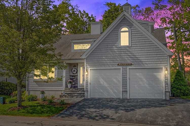 9 Tee Time Lane #9 Weymouth, MA 02190 | MLS 73117280 Photo 1
