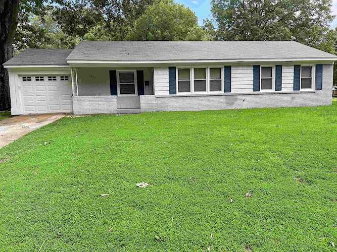 1572 Sea Isle Rd Memphis, TN 38117