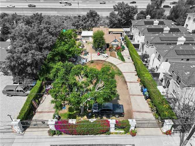 8631 Orion Ave North Hills, CA 91343 | MLS SR23084840 Photo 1