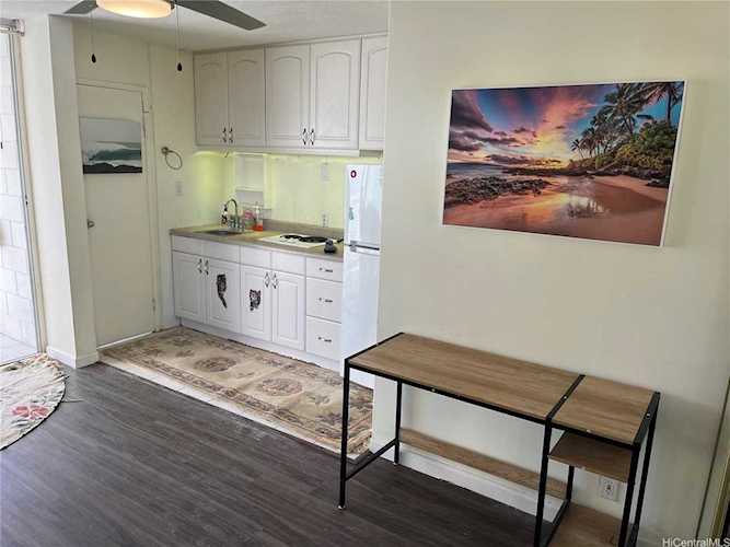 249 Kapili Street #404 Honolulu, HI 96815 | MLS 202311717 Photo 1
