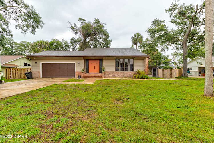 1419 Beach Street Ormond Beach, FL 32174