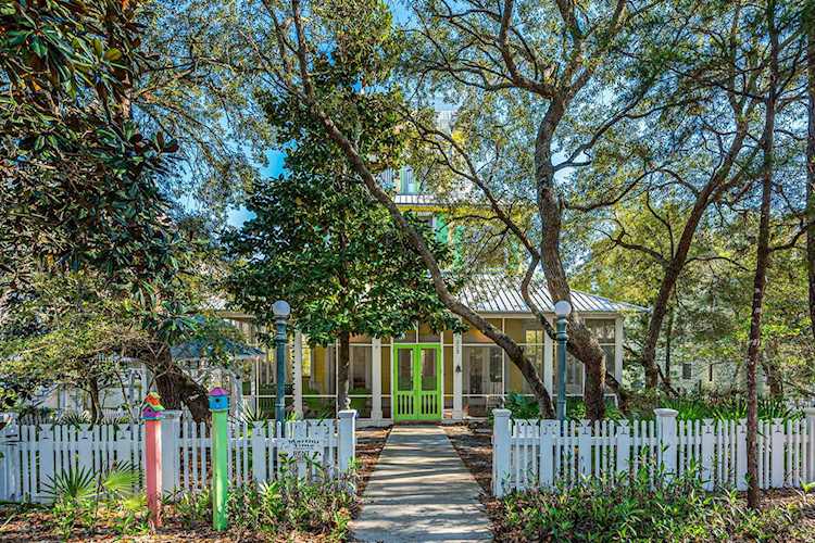 332 Forest St Santa Rosa Beach, FL 32459