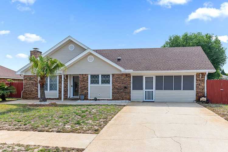 1004 Quail Hollow Dr Mary Esther, FL 32569 | MLS 924384 Photo 1