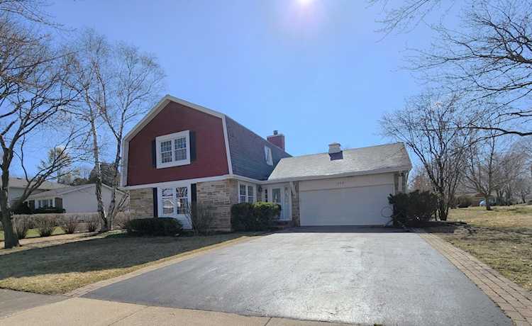 735 Chestnut Ct Algonquin, IL 60102 | MLS 11748724 Photo 1