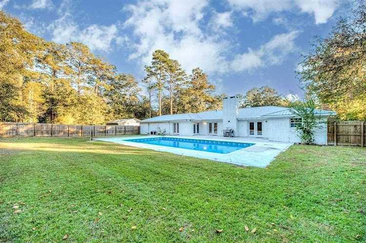 136 China Doll Dr Tallahassee, FL 32312 in Paremores Estates Photo 1