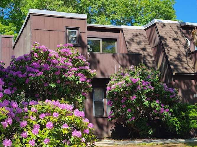 3 Fairway Dr #F Wareham, MA 02532