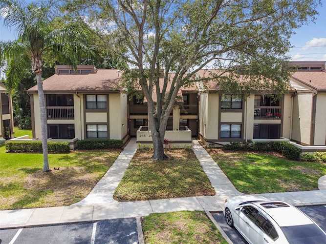 258 Woodlake Wynde Oldsmar 34677 | Florida Is Home Team at RE/MAX Photo 1
