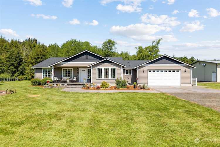23 Elk Ridge Dr Cathlamet, WA 98612