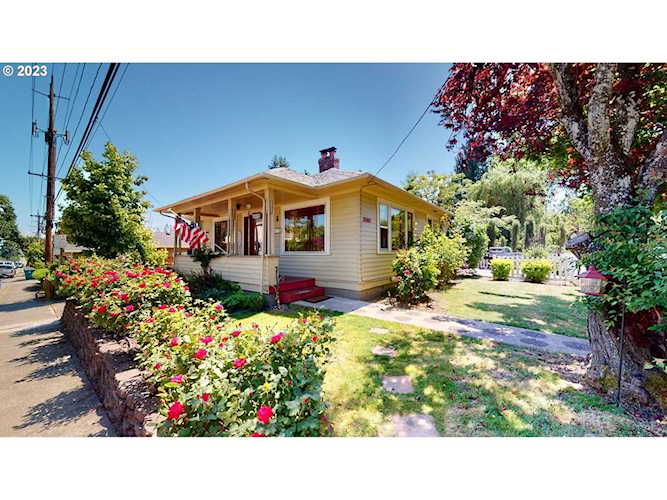 2010 Church ST Salem, OR 97302