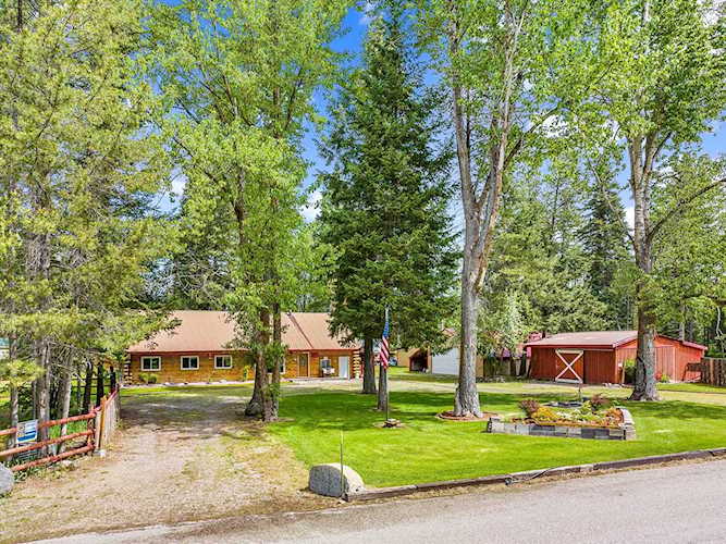 350 S 4th Ave Hungry Horse, MT 59919