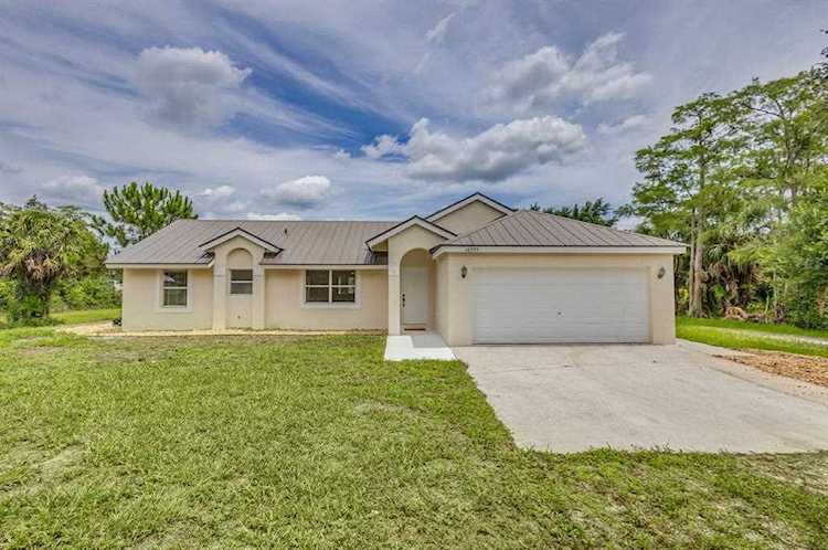 16795 N N 63rd Road Loxahatchee, FL 33470