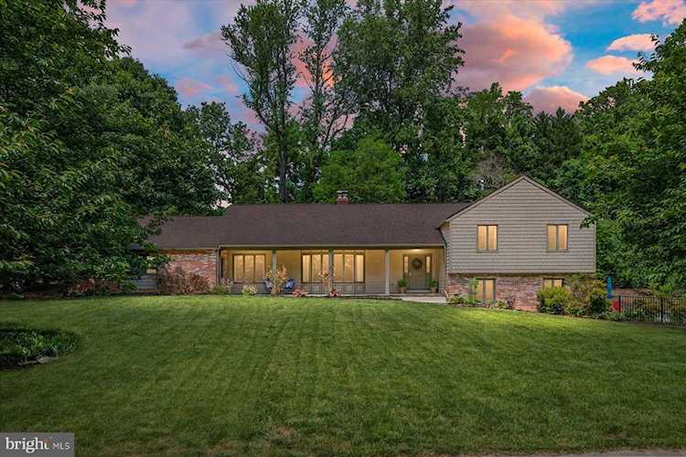 1331 Argyll Dr Arnold, MD 21012