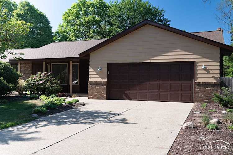 337 Evergreen Dr Holland, MI 49424 | MLS 23018027 Photo 1
