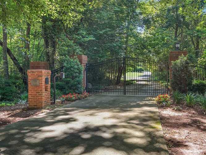 3511 N Meridian Rd Tallahassee, FL 32312-1209