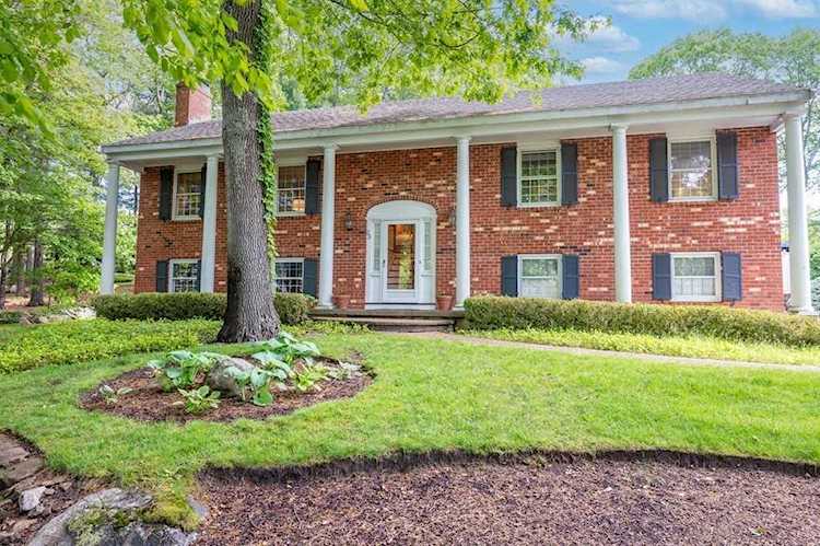 25 Heritage Lane Lynnfield, MA 01940 | MLS 73117724 Photo 1