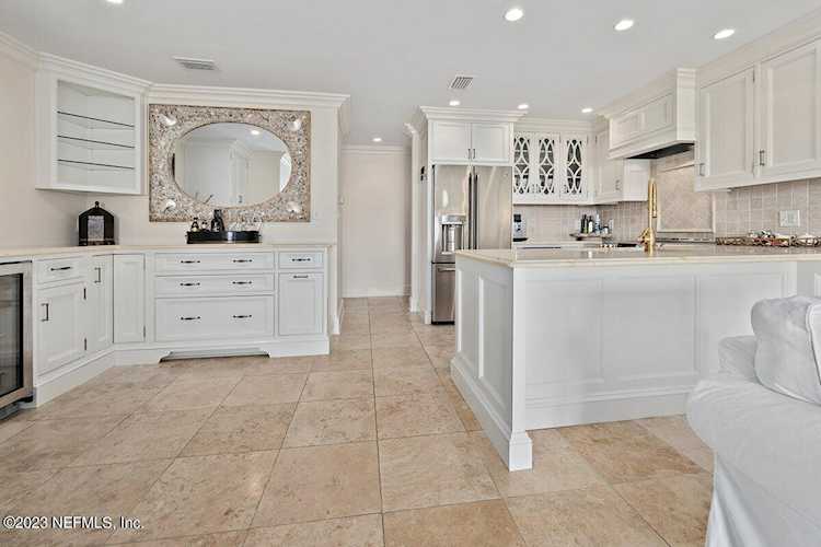 2311 Costa Verde BLVD Jacksonville Beach, FL 32250